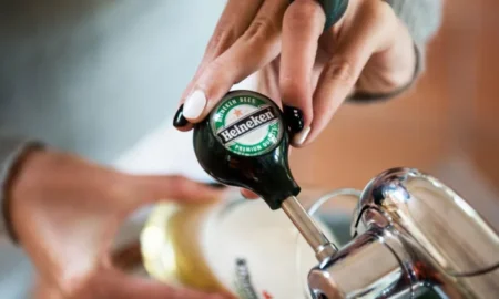 Refreshing the Local Scene: Heineken's £39 Million Boost for UK Pubs