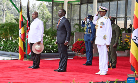 Kenyan President William Ruto (C) welcomes visiting Ugandan President Yoweri Museveni (L) at the State House in Nairobi, Kenya, on May 16, 2024. Kenya and Uganda on Thursday signed a number of agreements to enhance bilateral cooperation